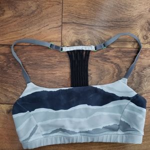 Lululemon sport bra